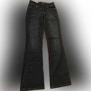 Mavi Jeans